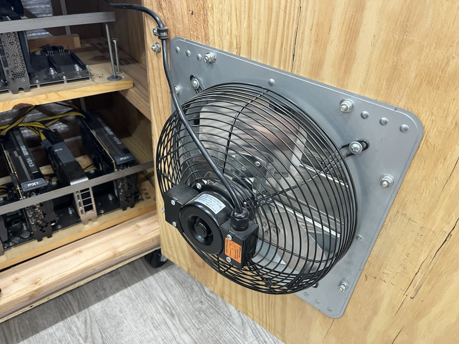 CUSTOM BUILT Crypto Mining Rig 4800w. - (5) Nvidia RTX 3080, (2) Nvidia RTX 3090