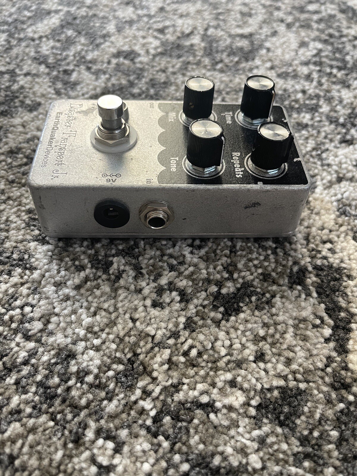 EarthQuaker Devices Disaster Transport Jr. Delay Echo Guitar Effect Pedal