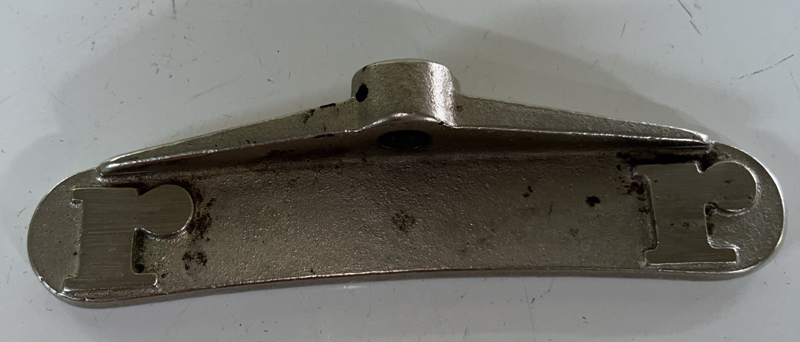 VINTAGE DELTA ROCKWELL RETRACTING CASTER FOOT PEDAL WITH "R" CAST