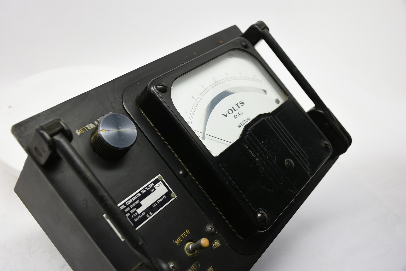 Vintage Weston Military DC Volt Meter Tester CM-35/GPN Signal Comparator