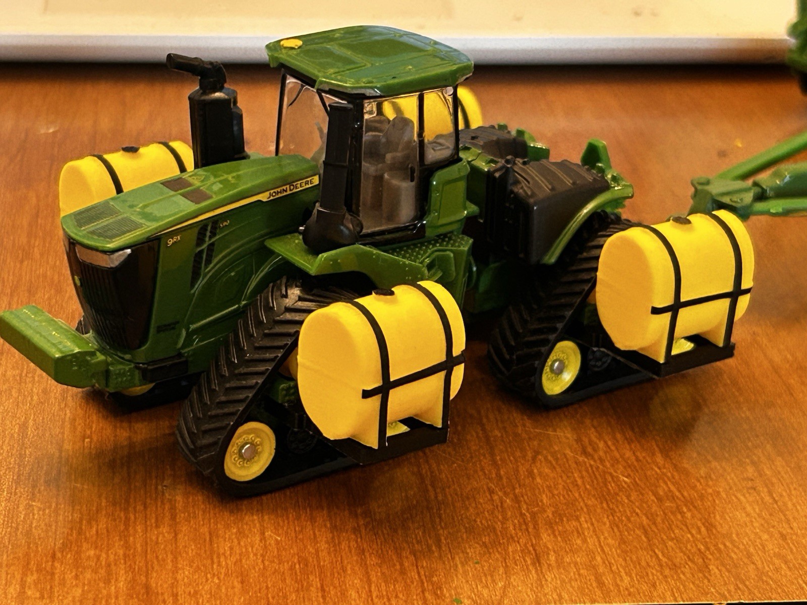 Custom 1/64 John Deere 9rx590 Complete With Lakestate MFG. Saddle Tank Kit