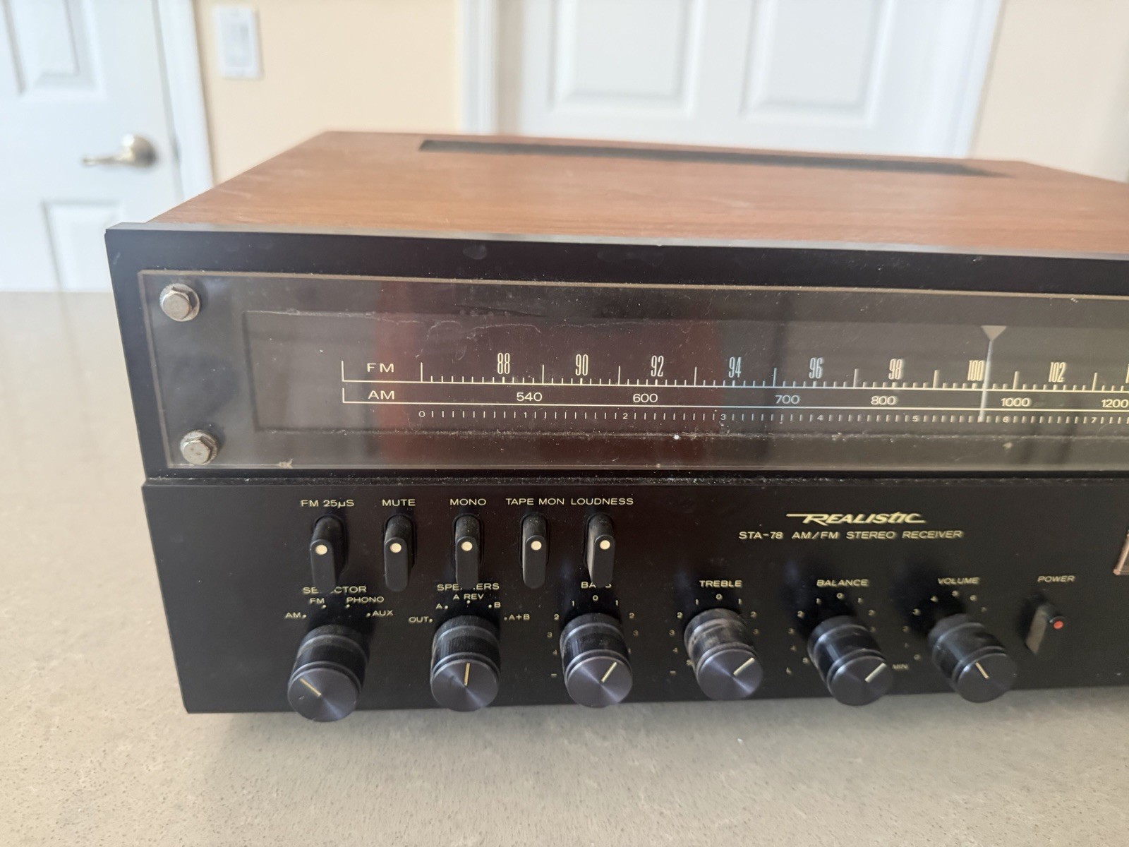 Realistic Sta-78 Stereo Receiver