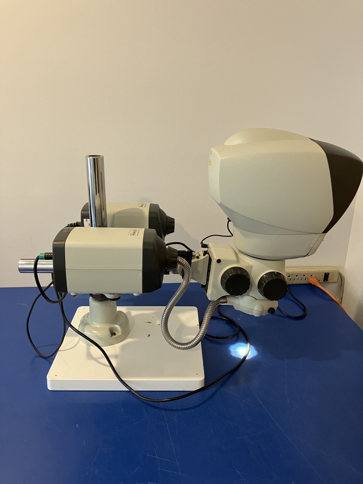 15494 Vision Lynx dynascope .7x-40x microscope