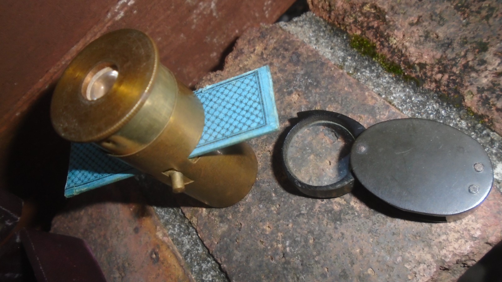 BOXED,"MIDGARD",GERMAN MADE ANTIQUE BRASS,STUDENTS,POCKET MICROSCOPE & SLIDES