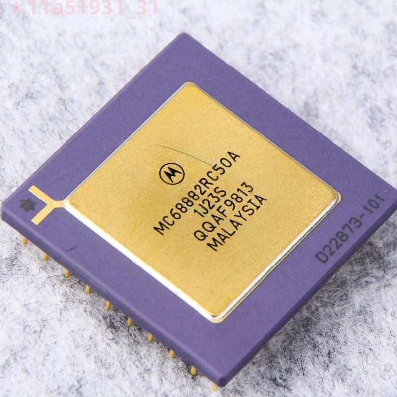 MC68882RC50A  1PCS MOTOROLA PGA MC680X0 FPU COPROCESSOR IC NEW