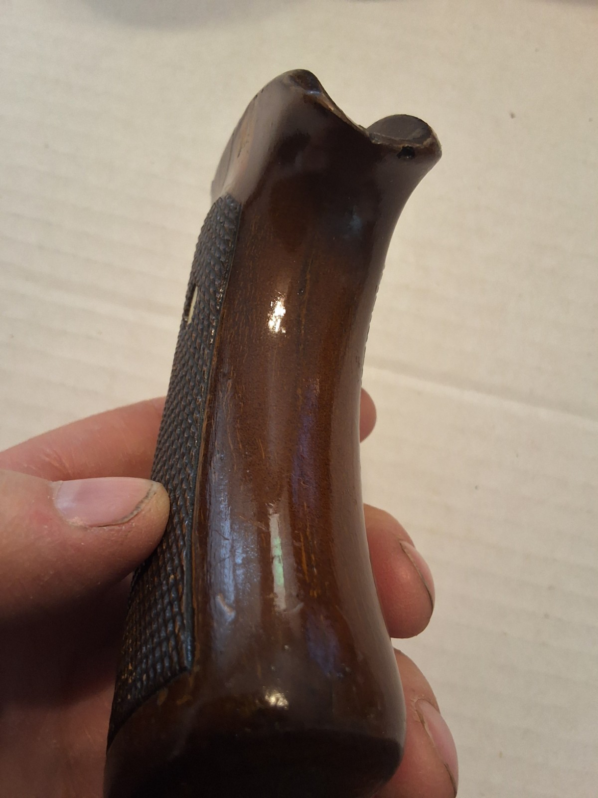 DAN WESSON GRIPS WOOD BROWN CHECKERED