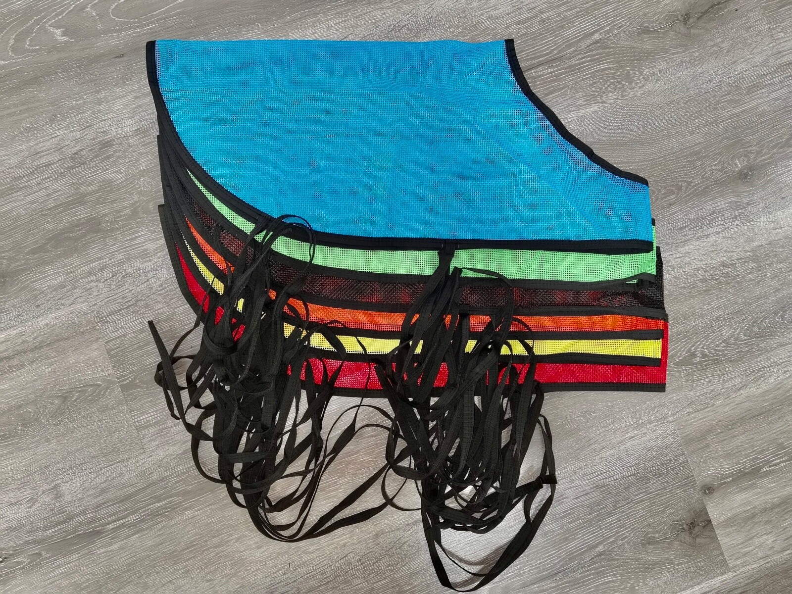 BLUE - Buzzard's Roost Mesh Field Trial Blankets/Coverups – Tie