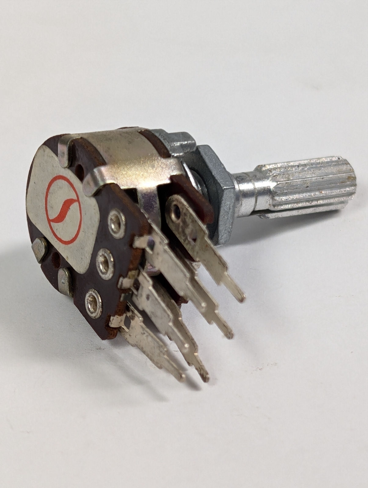 DUAL 10K AUDIO TAPER POTENTIOMETER