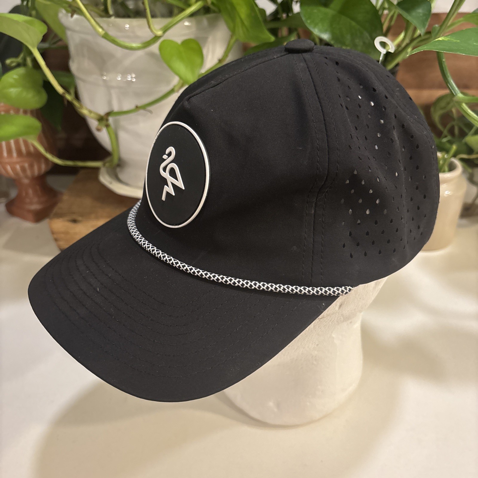 Byrd Gang Performance Golf Hat Snapback Flamingo Logo With Rope Black