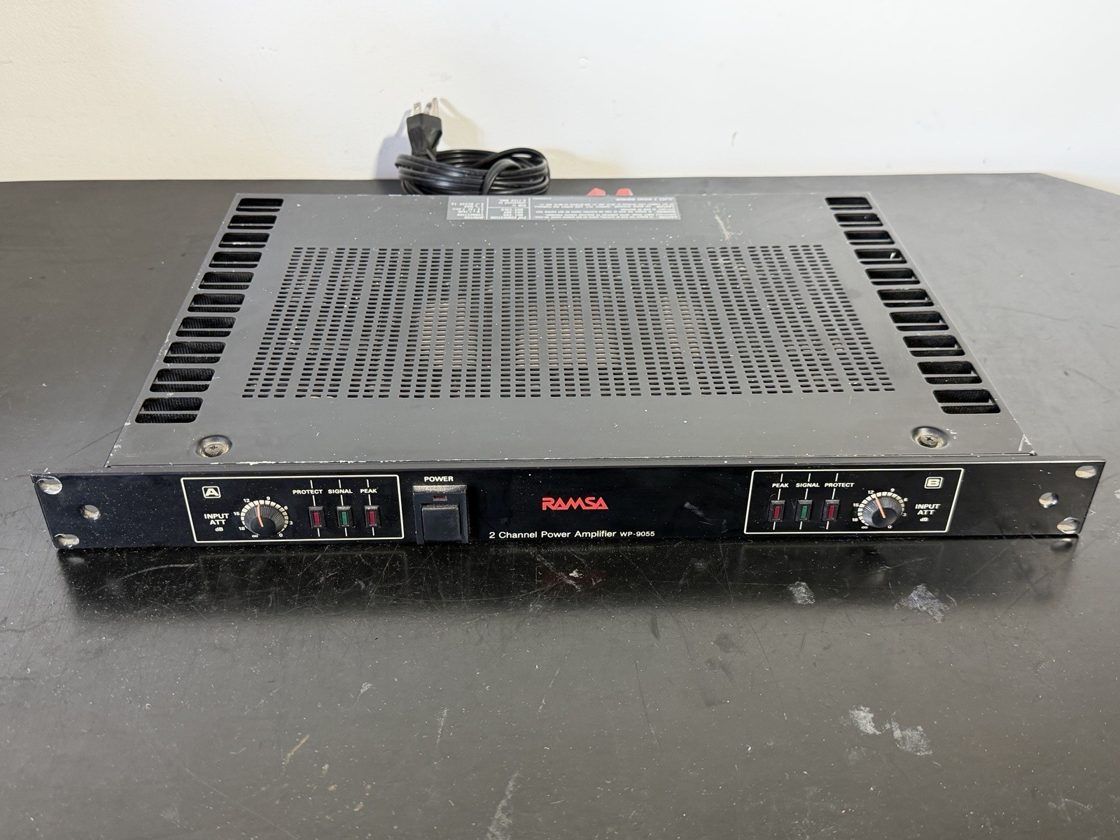 Panasonic RAMSA WP-9055 2-Channel Power Amplifier Tested & Working!