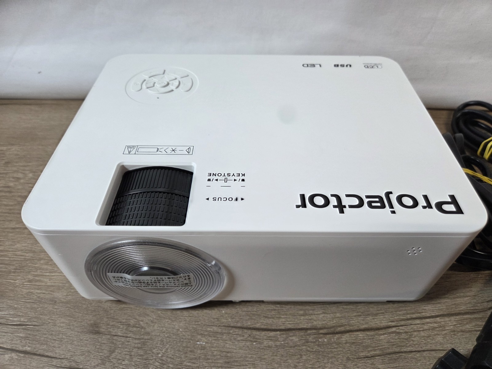 Mini Projector Model QK02 With Remote Bundle With Stand Tested Works Open Box
