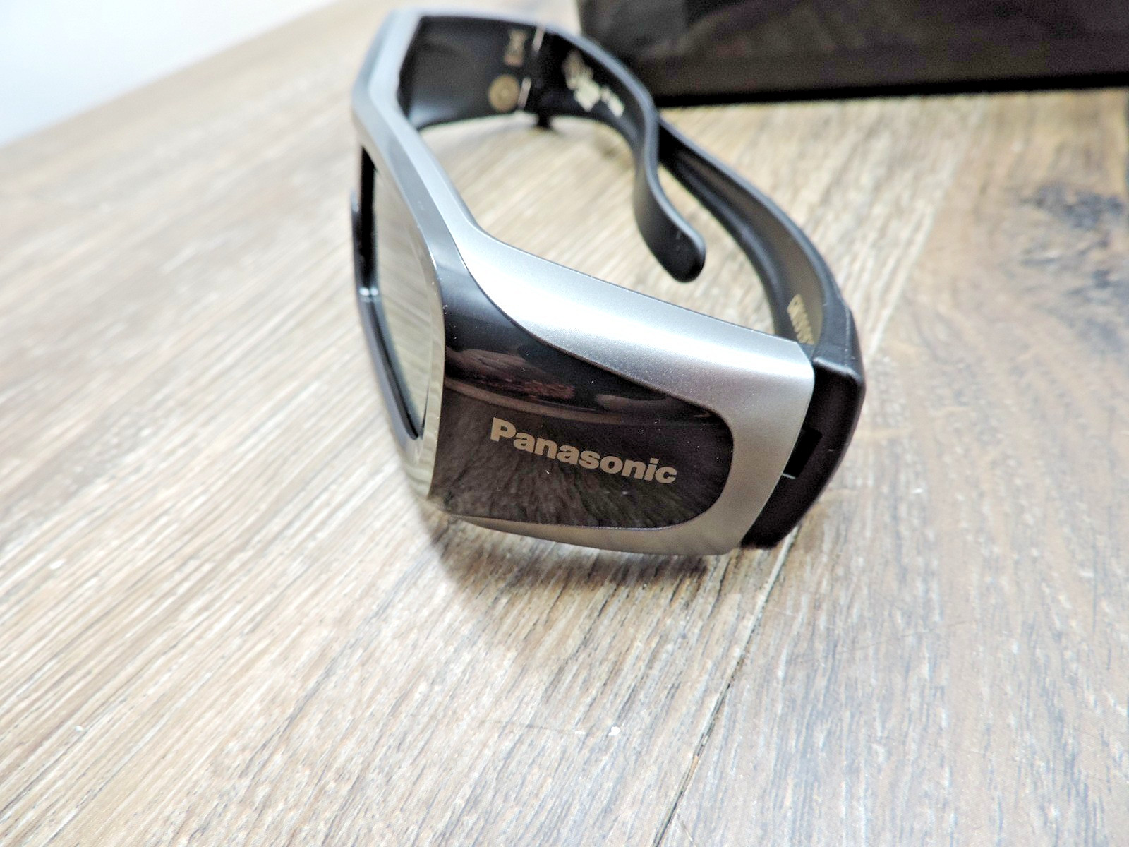 Panasonic 3D Full HD Glasses TY-EW3D2MA w/Original Case Untested