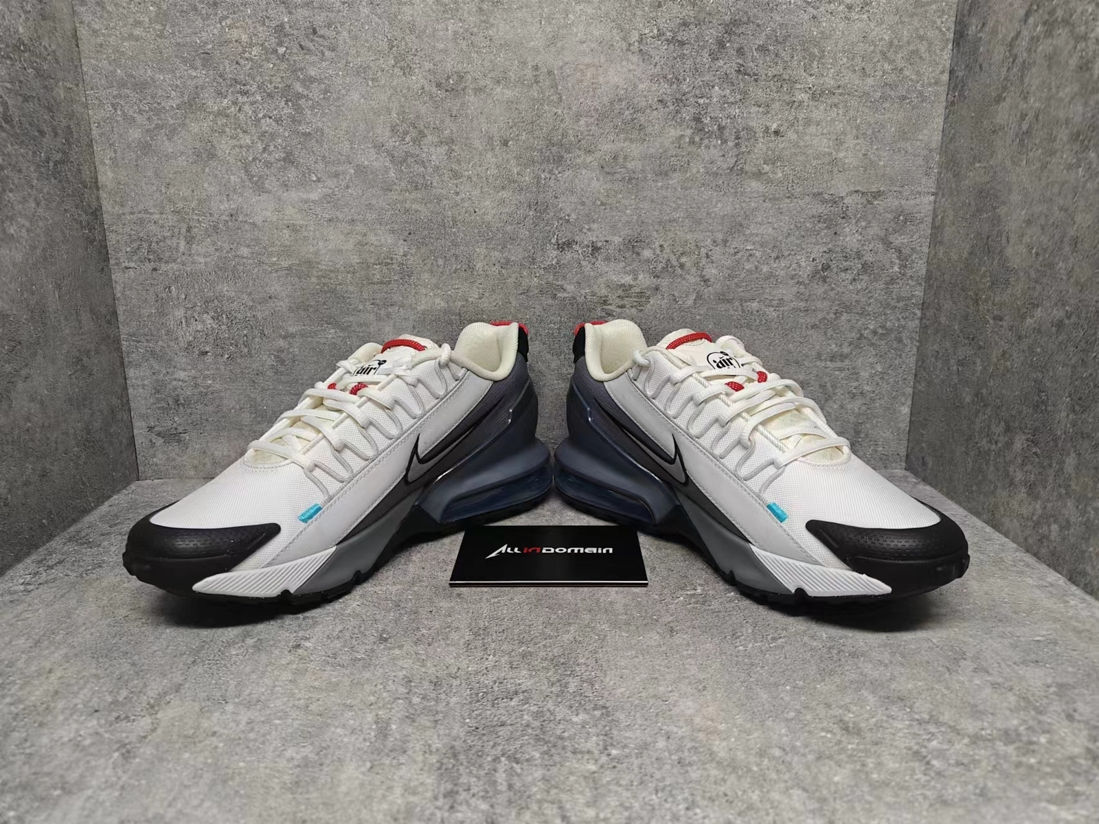 Level SS/New - Nike Air Max Pulse Roam Summit White Metallic Silver FZ5048-100