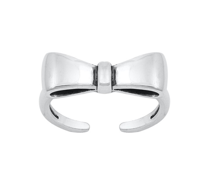 Bow sterling silver toe ring