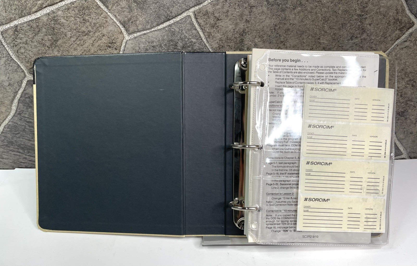 SORCIM SuperCalc3 DOS 1984-1985 Release 2 Guide Manual Binder *MISSING FLOPPIES*