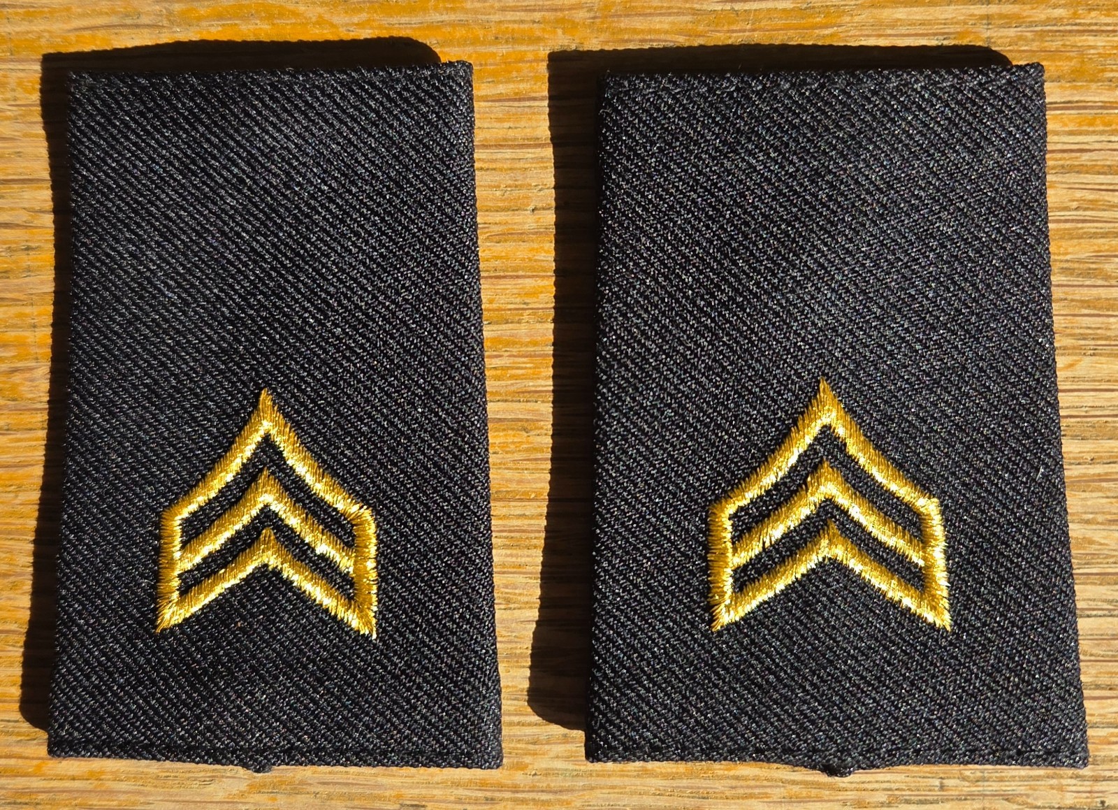 U.S. Army E-5 SGT shoulder mark (epaulet), small - PAIR