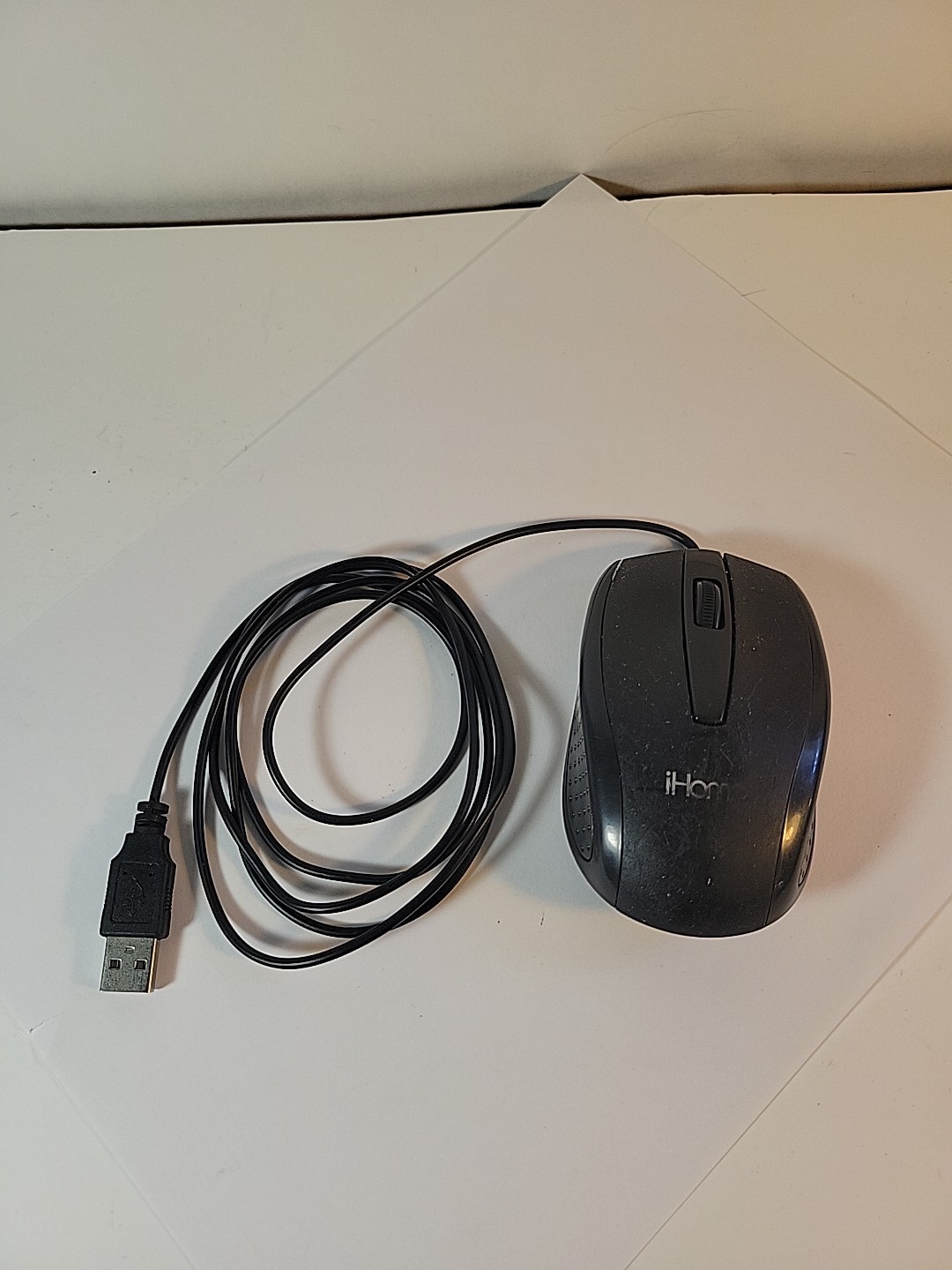 iHome Corded Optical Mouse Model IH-BL-M600