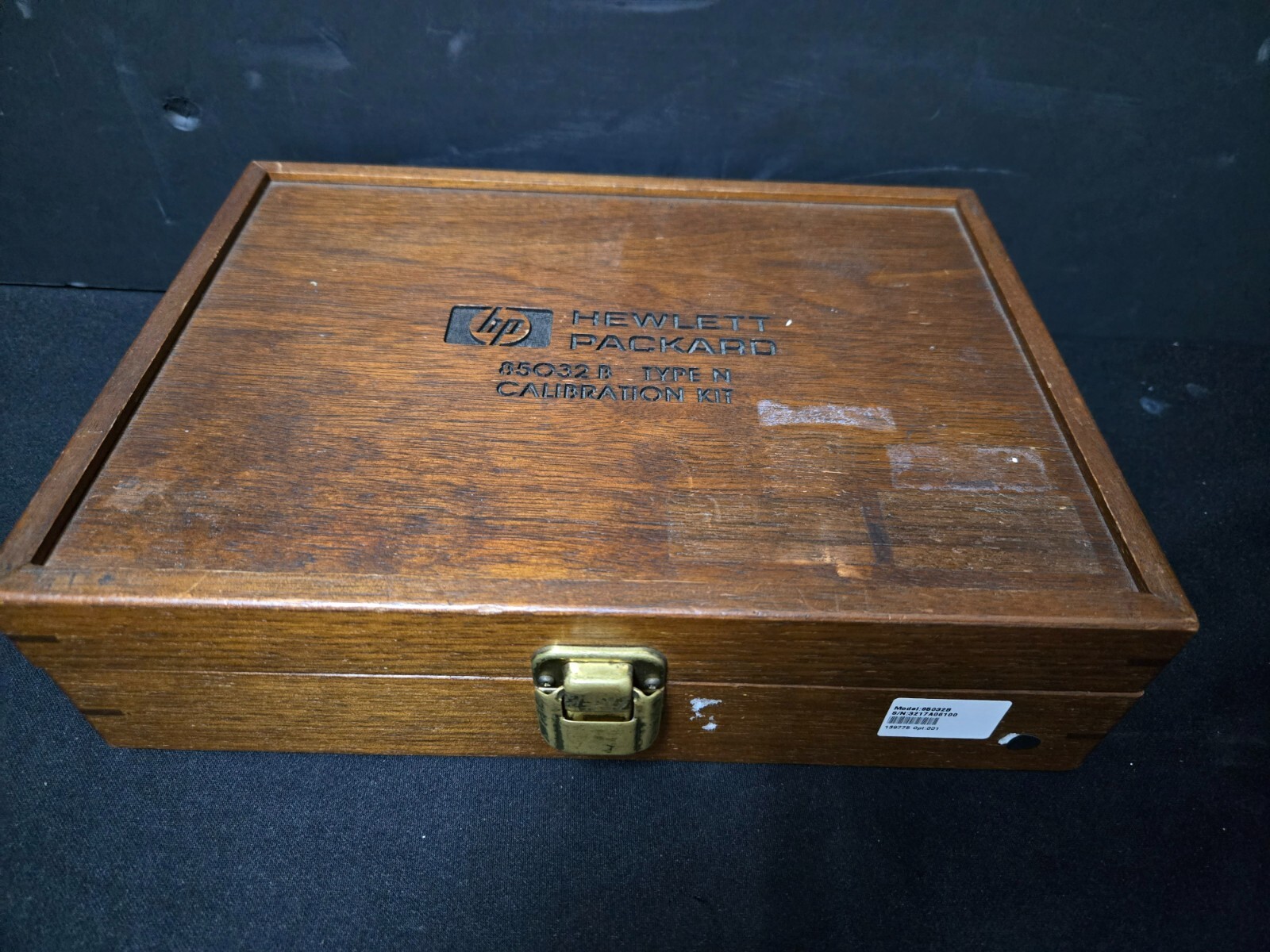 HP/Agilent 85032B : Type N Calibration Kit missing some adapters (6100)