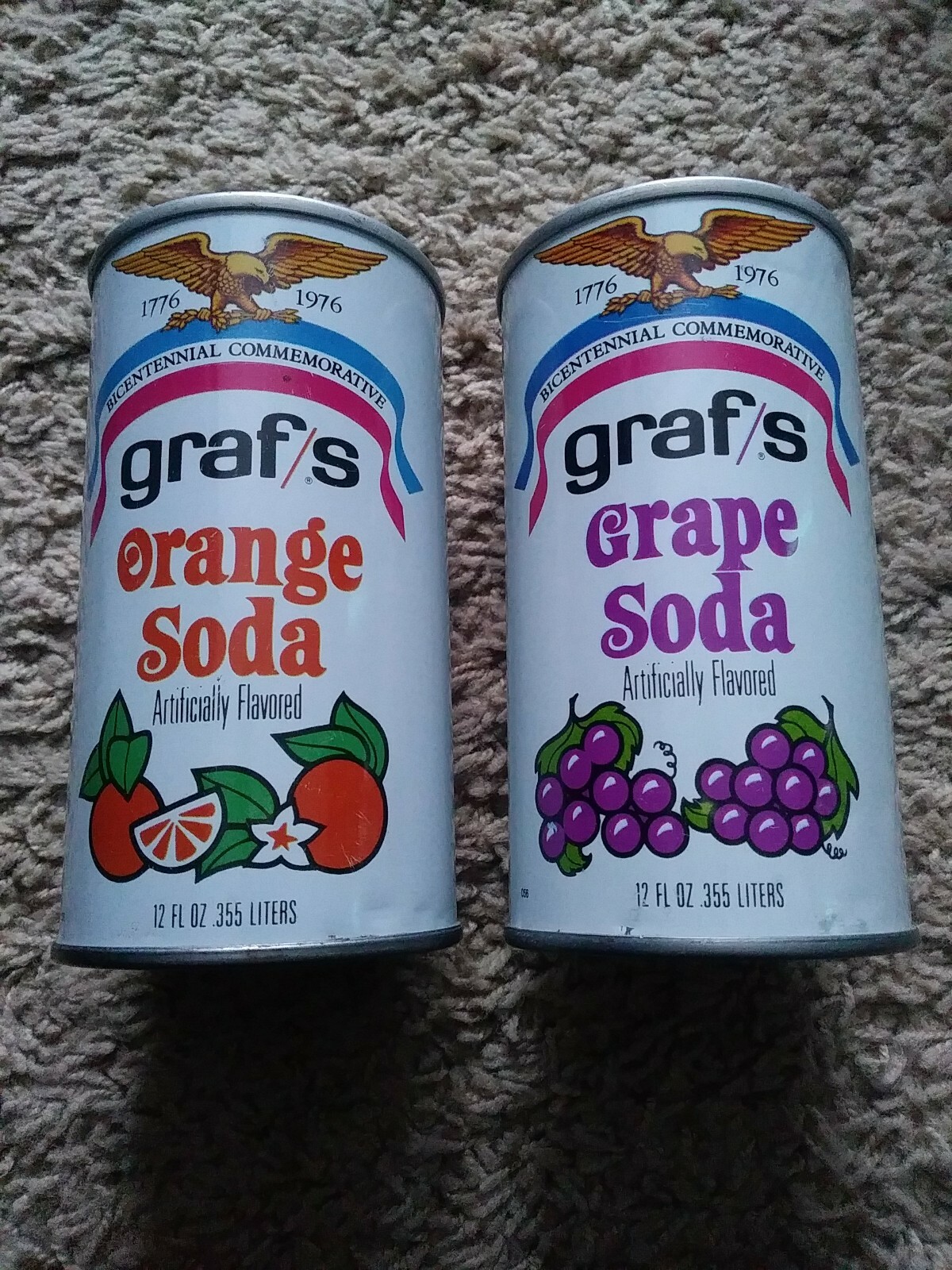 2 VINTAGE graf/s Bicentennial Commemorative STRAIGHT Steel Pop Cans GRAPE ORANGE