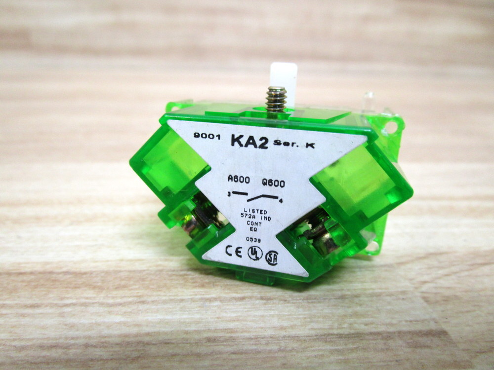 Square D 9001-KA2 Contact Block 9001KA2 88001 Green/Series K