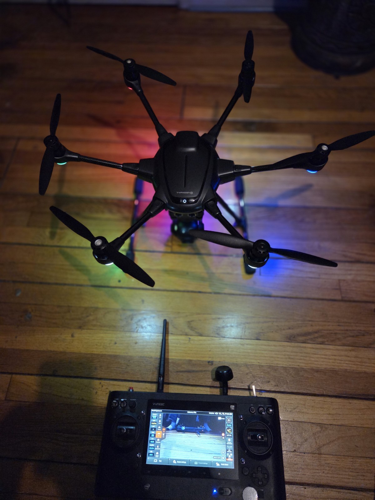Yuneec Typhoon H Ready to Fly Drone w/ CGO3+ 4K Camera, 5250ft Range