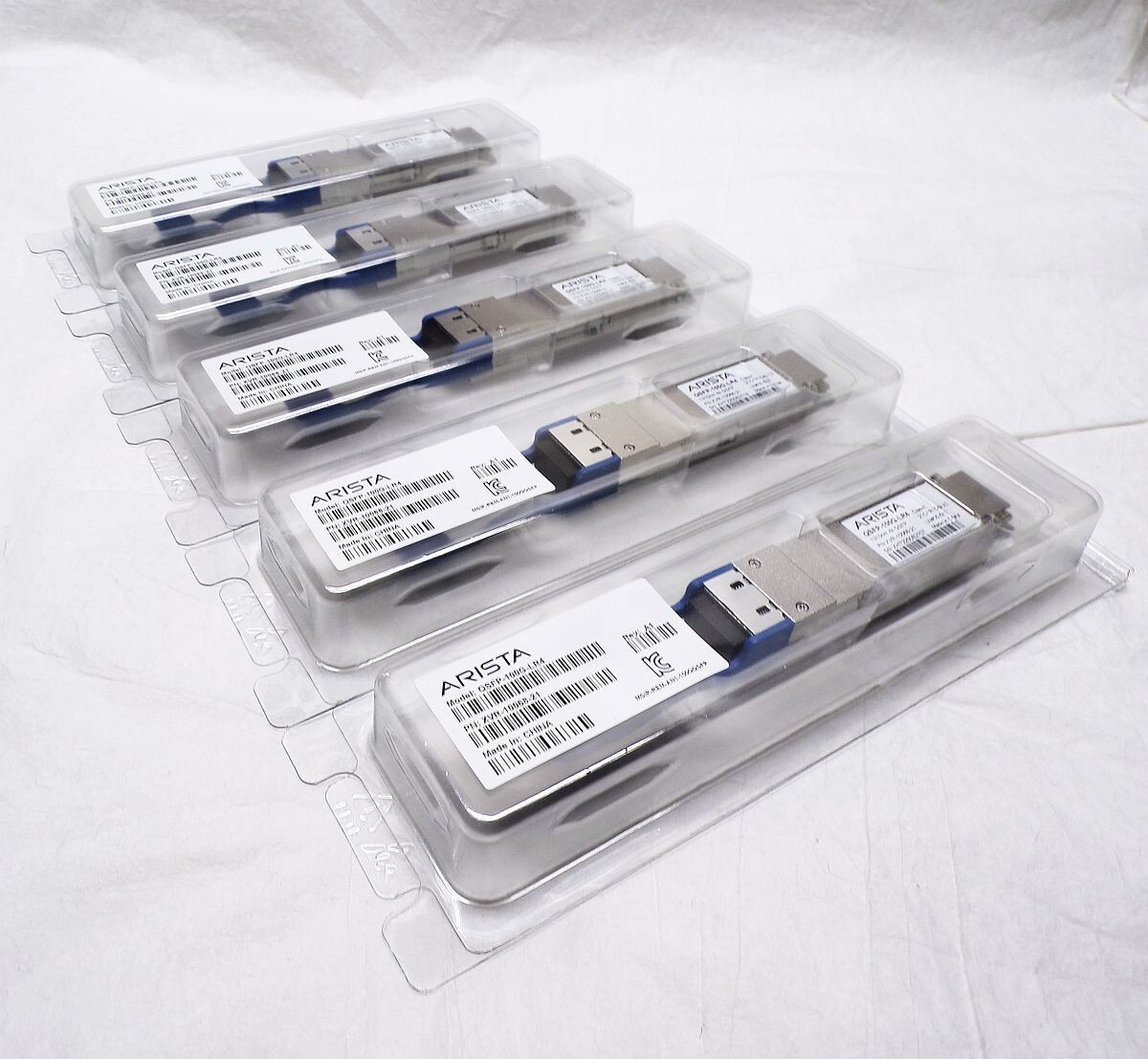 Genuine ARISTA QSFP-100G-LR4 100GBASE-LR4  QSFP transceiver 10km  XVR-10068-21