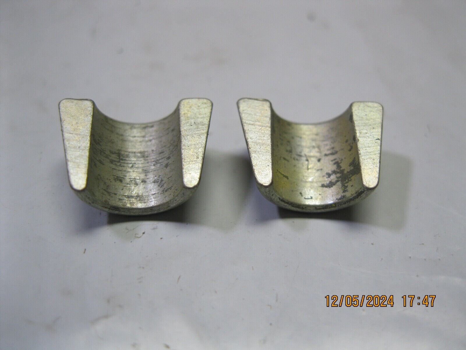 2 Sealed Power VK97 Valve Spring Retainer Keepers (2 pack)