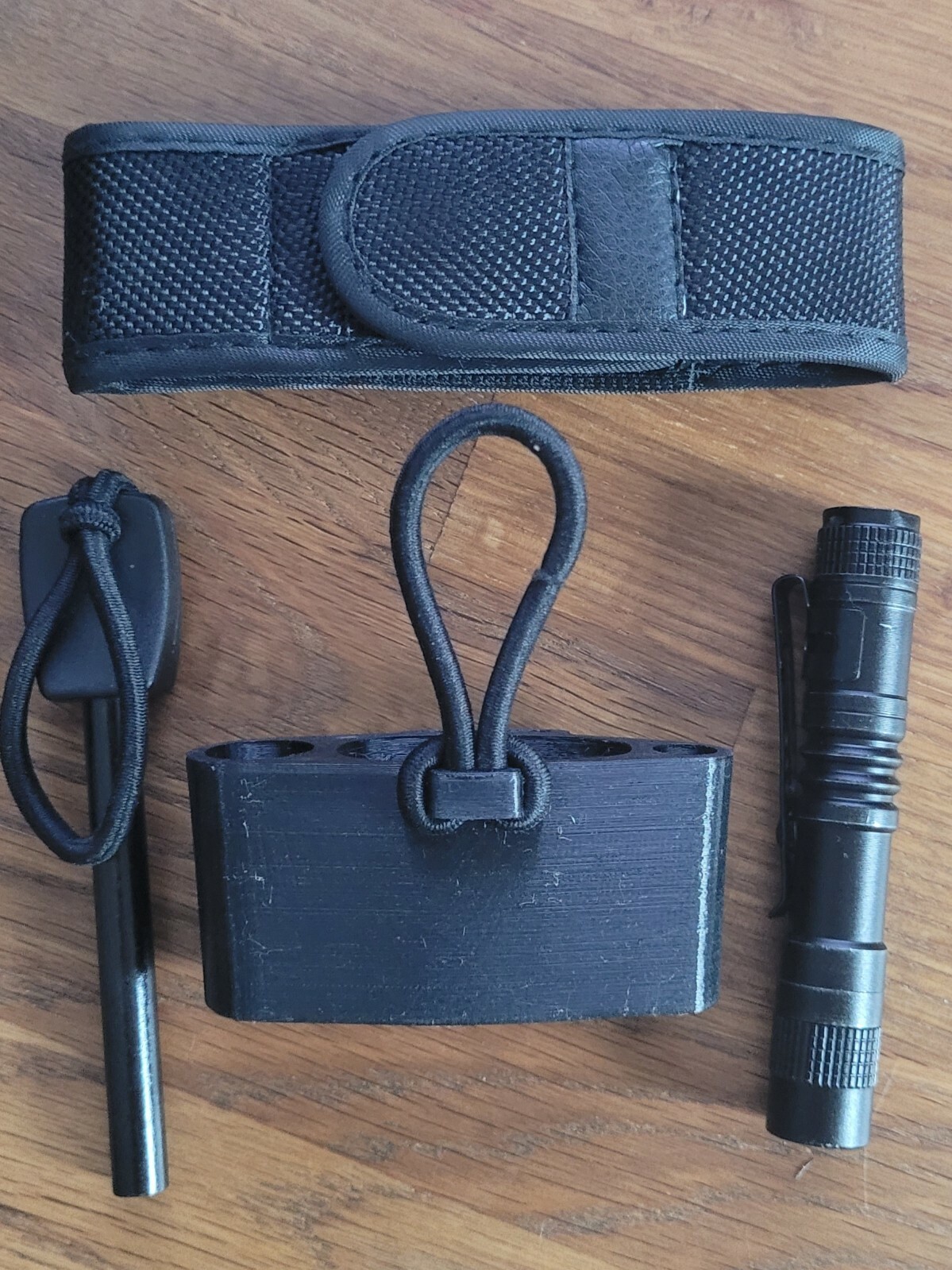 Mora Morakniv Utility Sleeve Bushcraft: LED Flashlight + Ferro + Utility Pouch