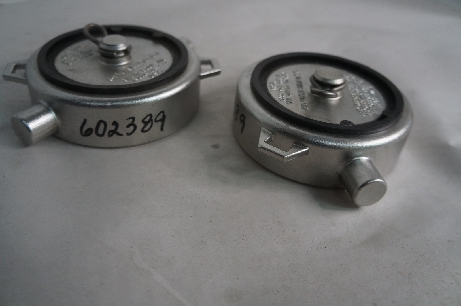 (2) Fire Hydrant Threaded 3-1/2" Caps Galvanized Steel #3SPF-T Girard