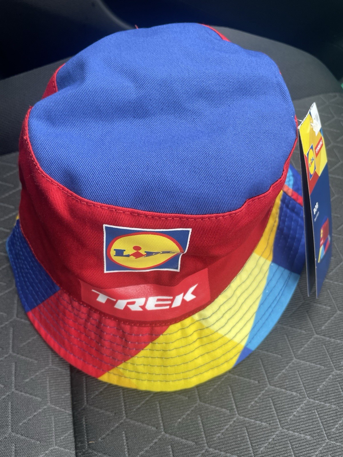 TOUR de FRANCE LIDL TREK Cycling Team Large/Extra Large BUCKET HAT