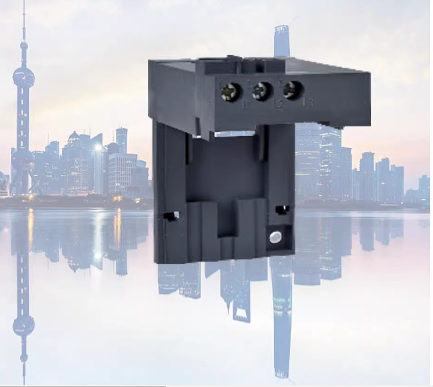 1PC NEW Schneider Relay independent mounting base LA7K0064 #YY