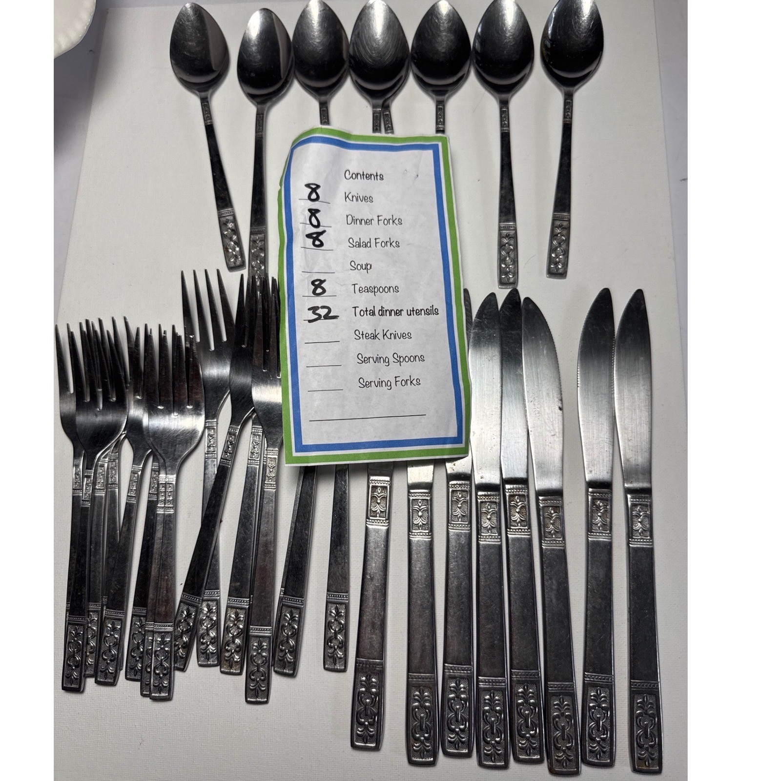 Customcraft Flatware Set 32pc Service for 8 Silver Good Scroll Pattern Taiwan