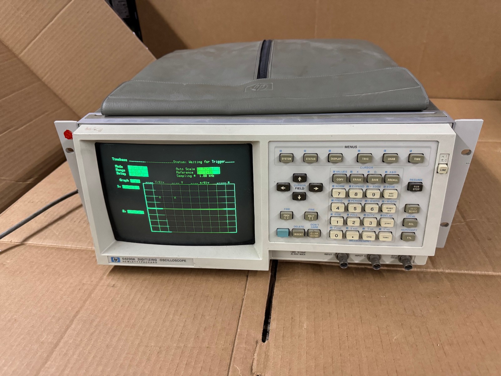 HP 54200A Hewlett Packard Digitizing Oscilloscope with Probes