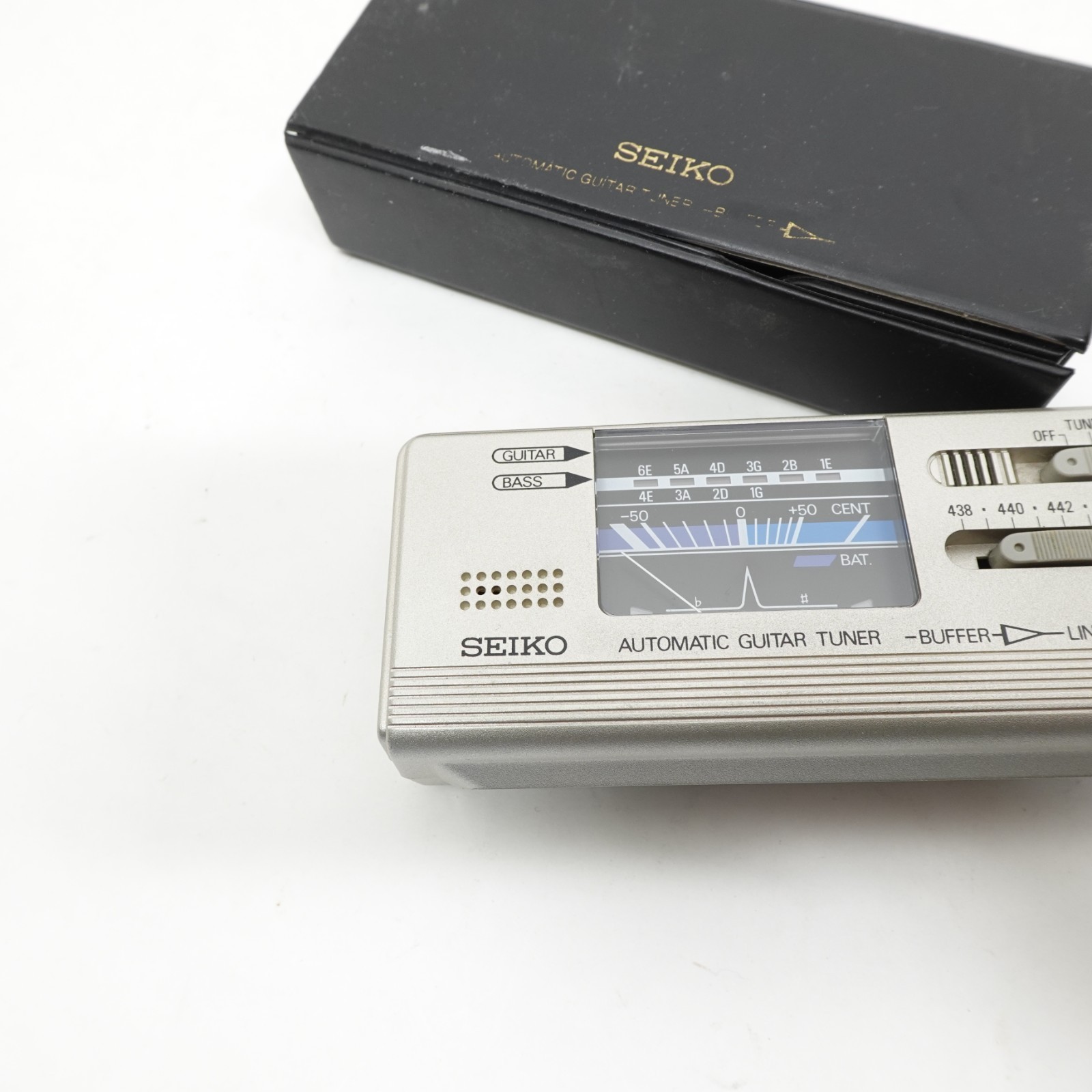 SEIKO AUTOMATIC GUITAR TUNER ST-388 Silver
