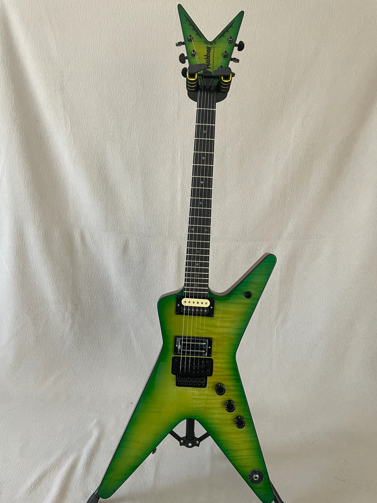 Dimebag Signature High-Quality Electric Guitar in Green Professional Model Top