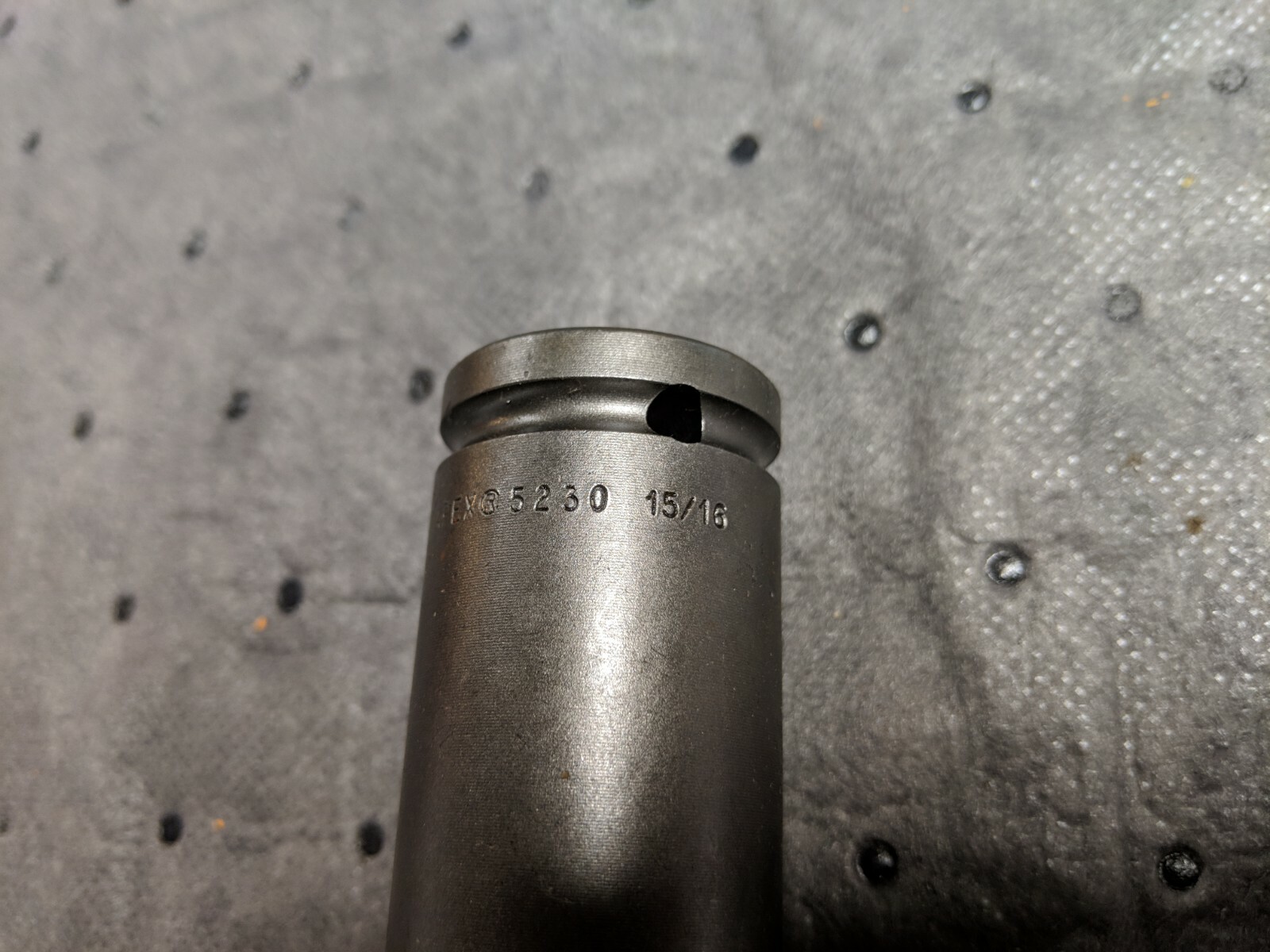 Apex 5230 15/16 In 6 Point Hex 1/2" Square Drive