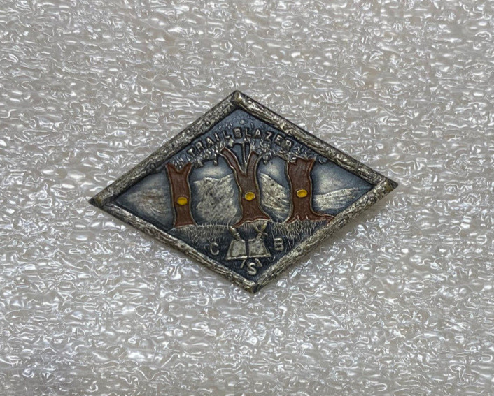 Vintage CSB Trailblazer Three Tree Open Book Pinback