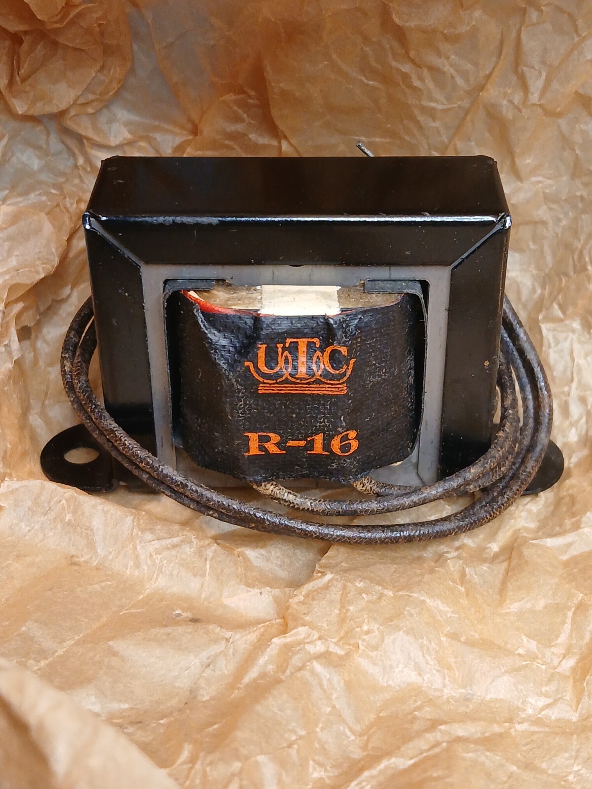 UTC R-16 Inductor Choke