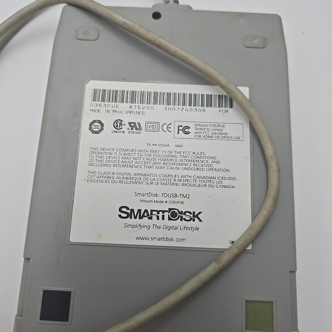 SmartDisk FDUSB-TM2 USB External 3.5" Floppy Disk Drive (Mitsumi D353FUE)