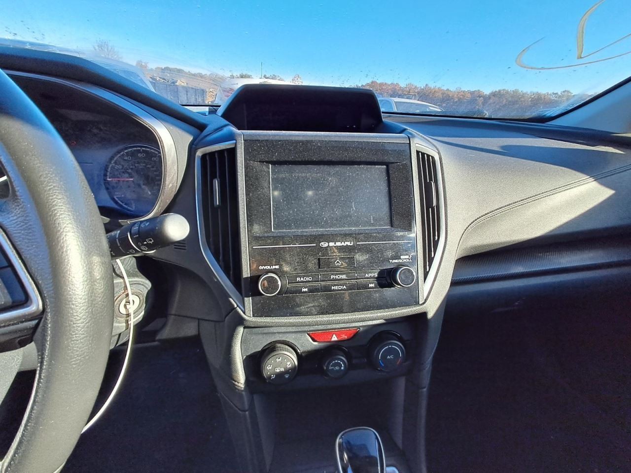 XV CROSST 2018 Glove Box 4856277
