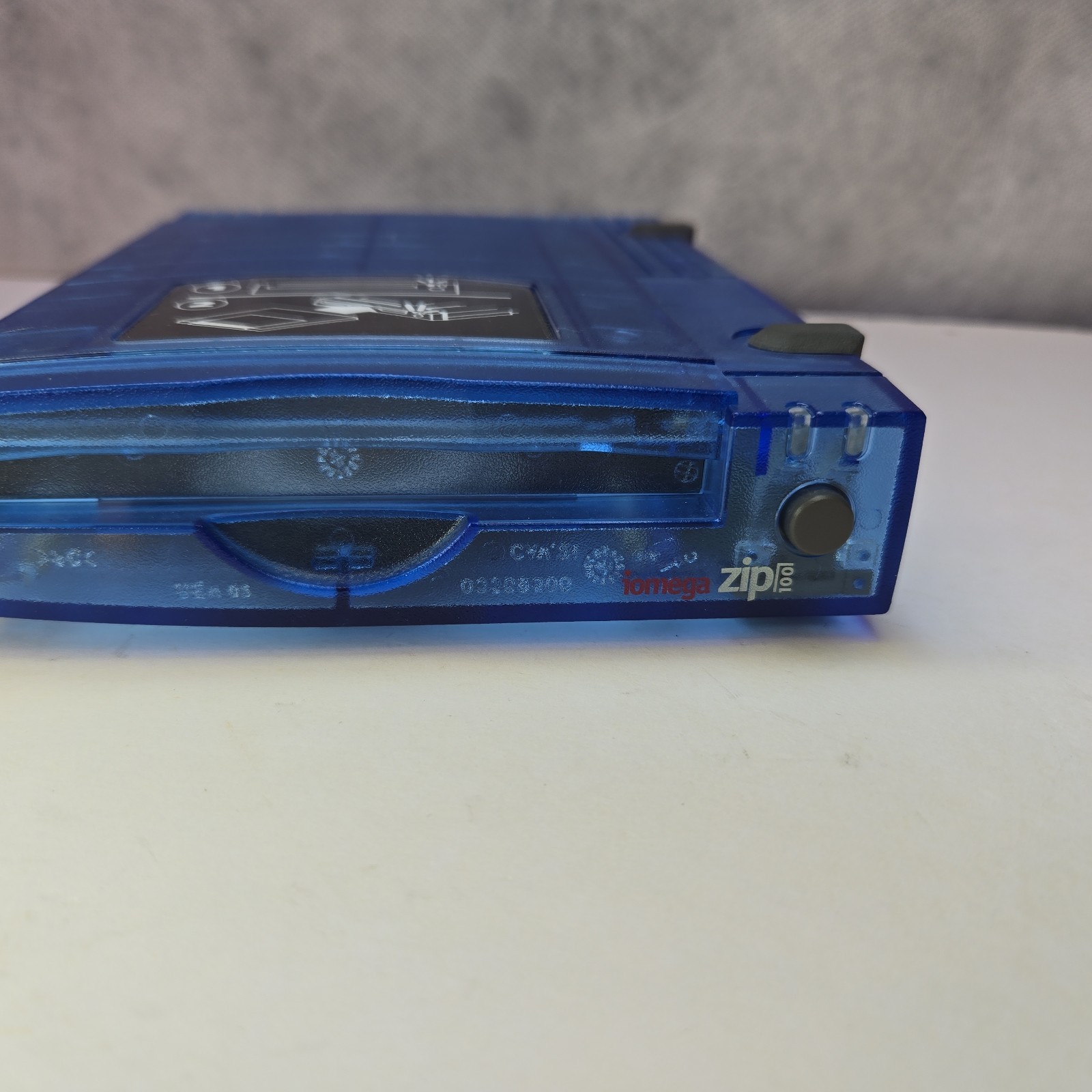 IOMEGA 100 Zip Drive Untested NO CORDS