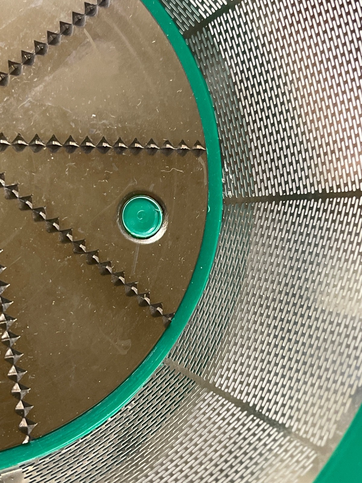 Juiceman 211 Strainer Filter Basket w/ Cutter Blade