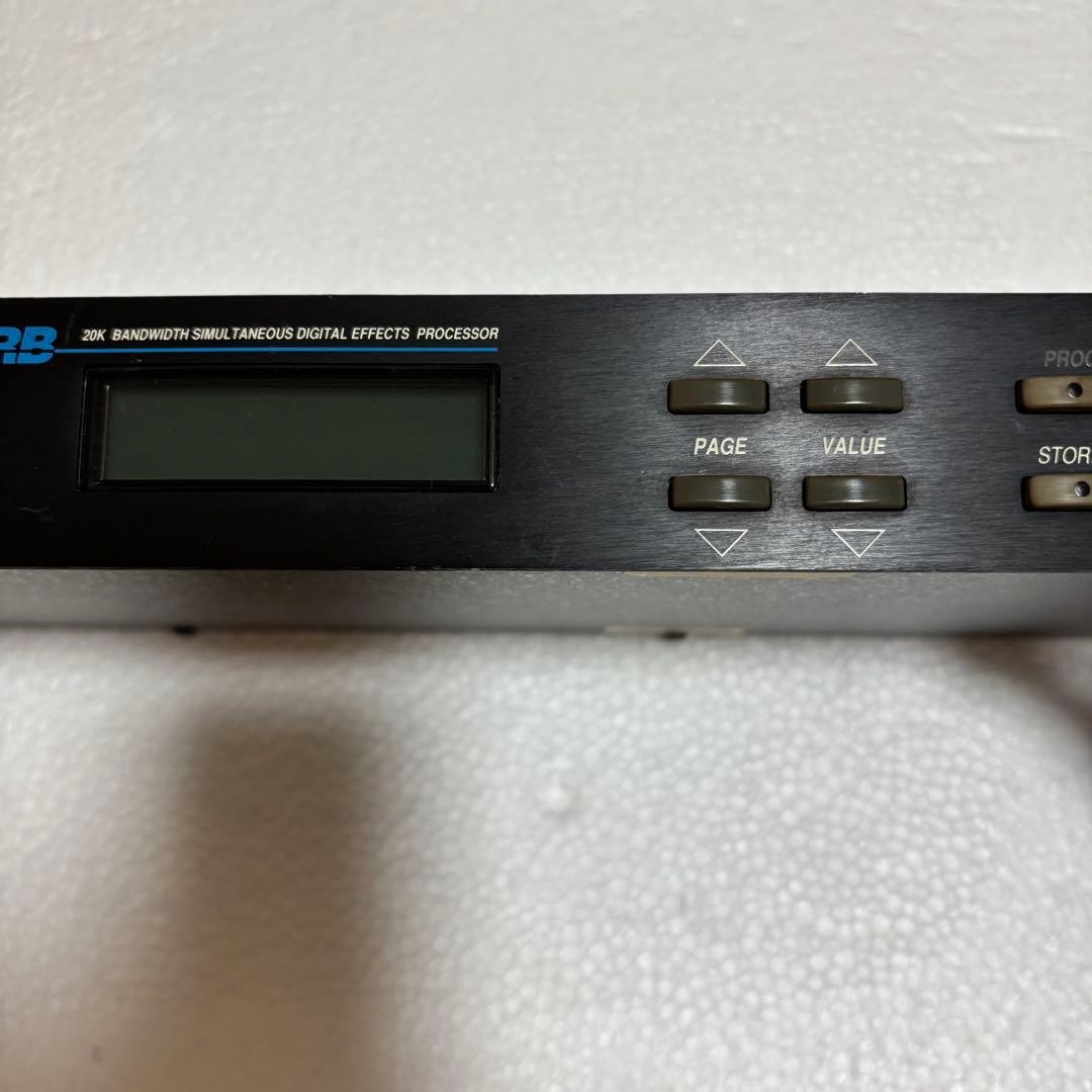 ALESIS QUADRAVERB 651007