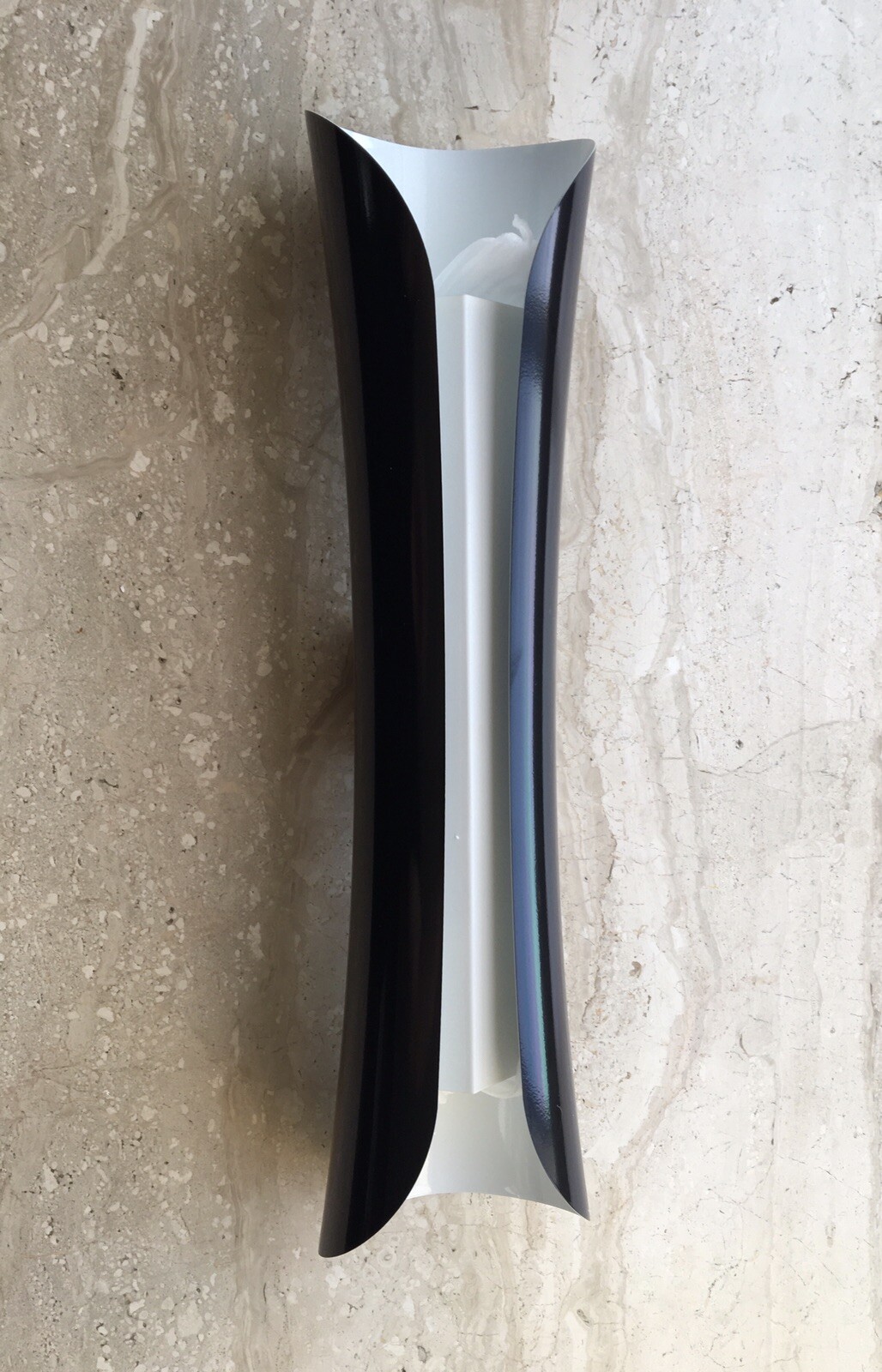 Modern 2 LED Bulb Up/Down Light Wall Sconce Black Metal 21.5"