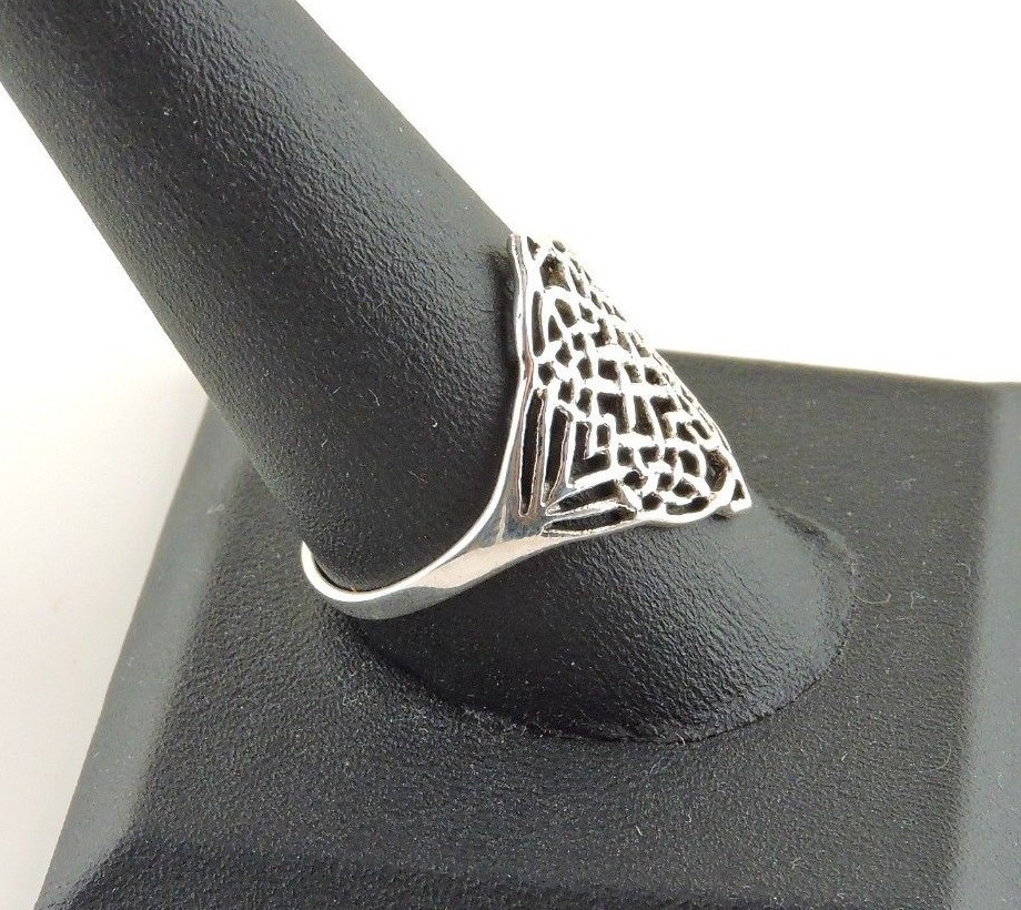 Sterling Silver Celtic Endless Knot Ring