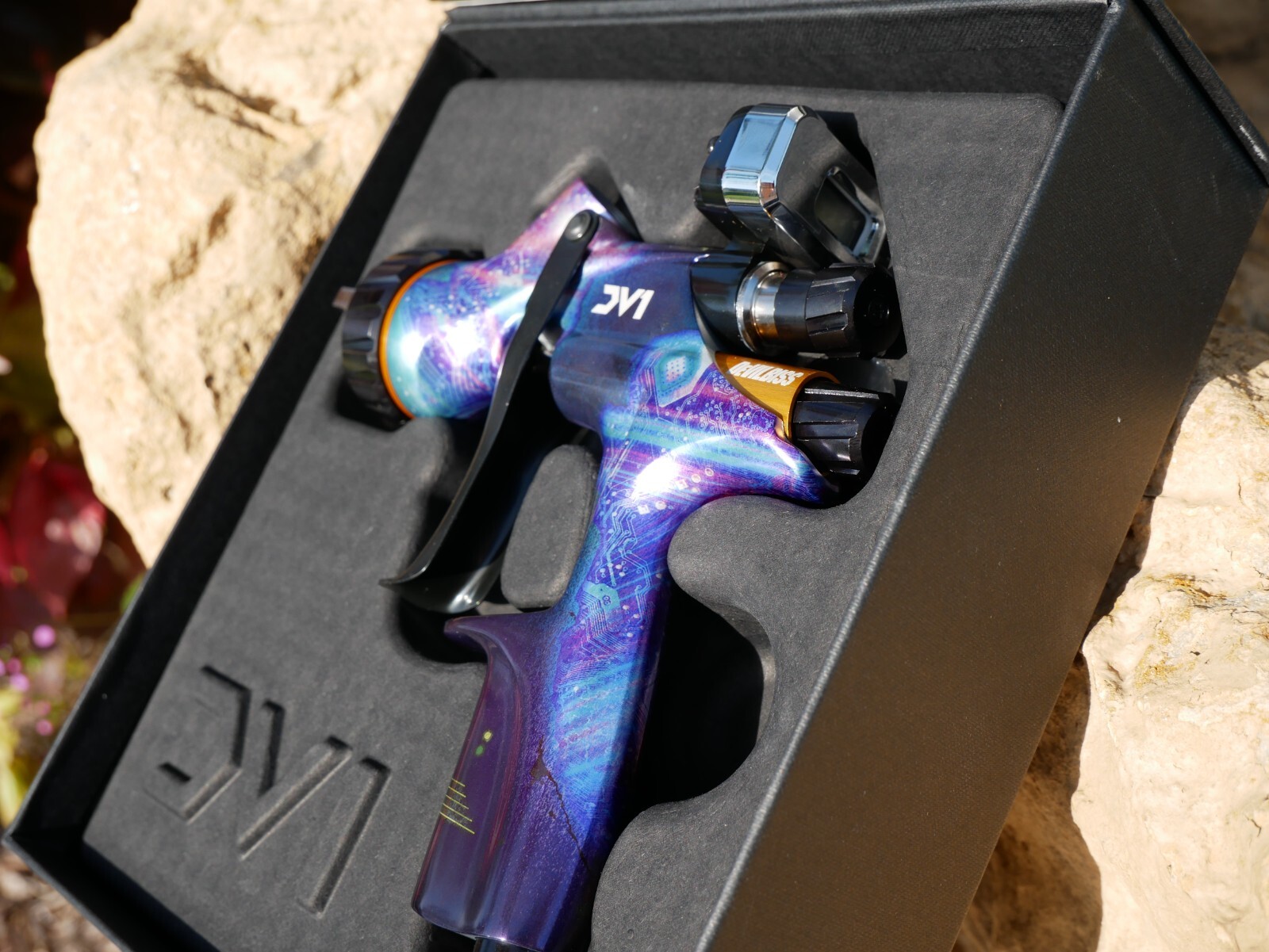 Devilbiss 905923 DV1 Clearcoat New School C1+ & C2+ DIGI Gravity Gun Kit ✅