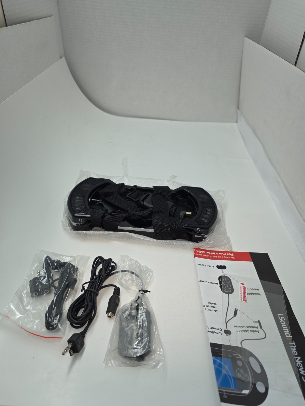 DreamGear i.SOUND PSP 1000 DRIVE IN CINEMA CAR HOLDER SPEAKER (NO CAR ADAPTER)