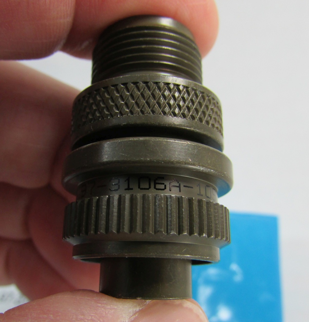 Amphenol Military Style Aluminum Female Plug Circular Connector 2-Pin Solder Cup