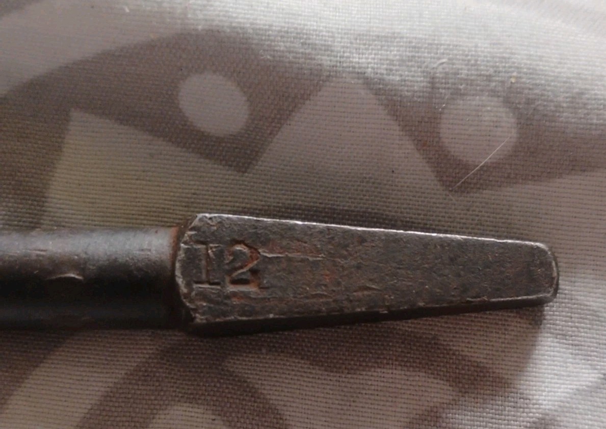 Std Co #12 Bot Vintage 6"
