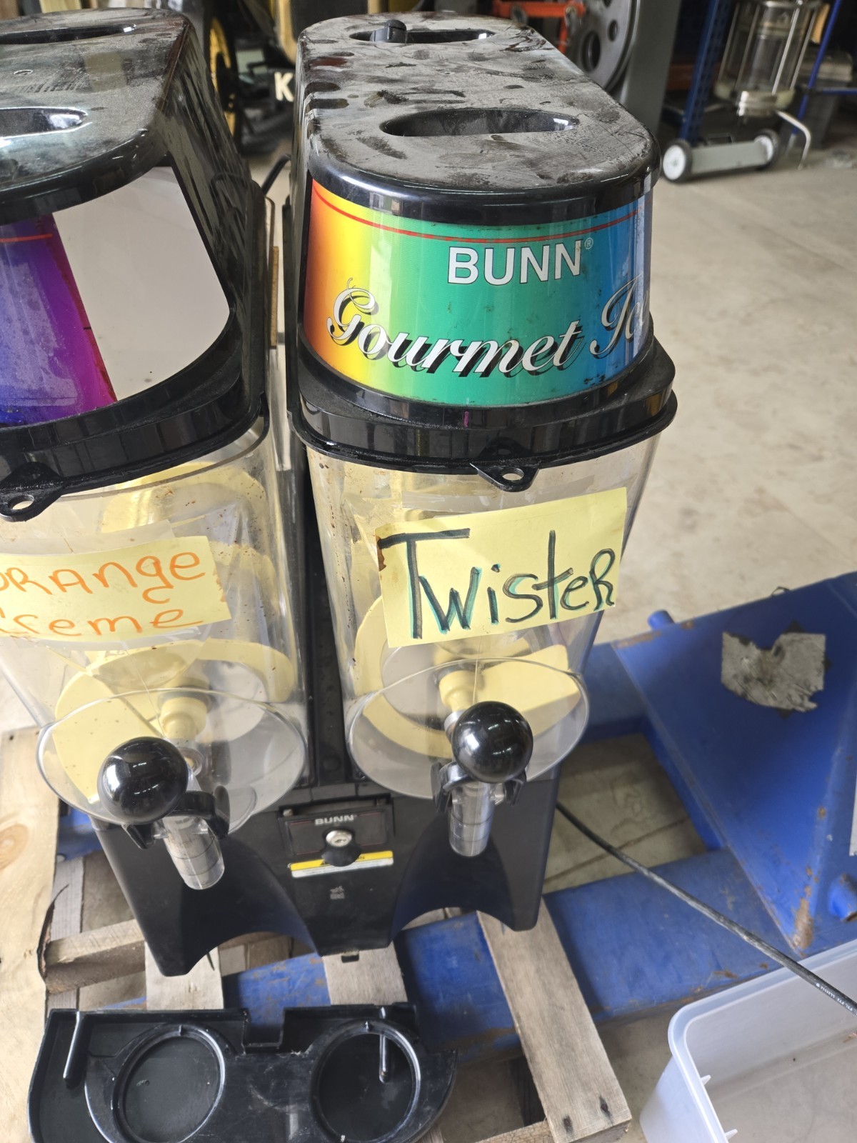 Bunn CDS-2 Gourmet Machine 2 Barrel 6 Gallon - FREE FREIGHT